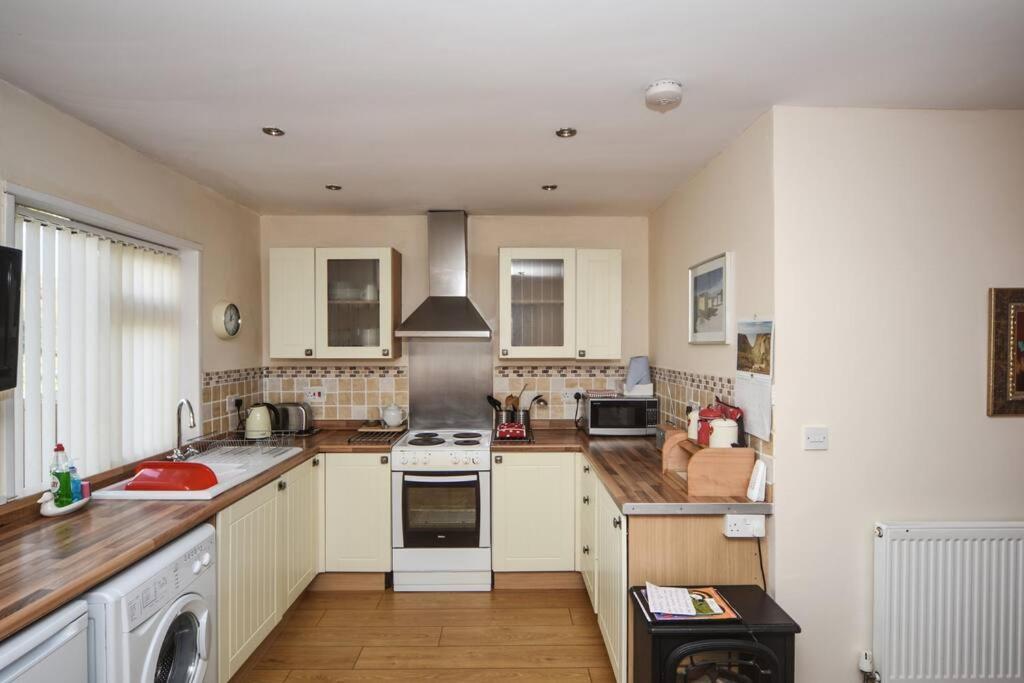 Gower Bungalow Mumbles المظهر الخارجي الصورة